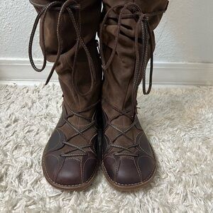 El Naturalista Brown Leather Boots